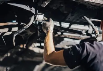 car-suspension-inspection-diagnostics